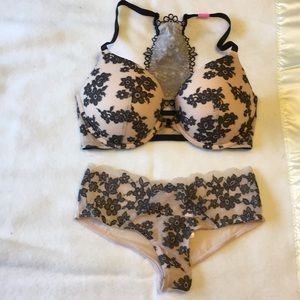 Sold❗️Victoria’s Secret PINK Set